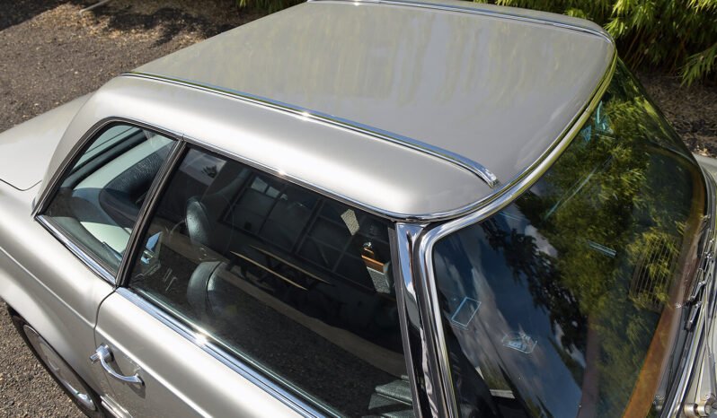 
								1970 Mercedes-Benz 280SL 4-Speed full									