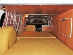 
										1971 Volkswagen Bus Westfalia Camper full									