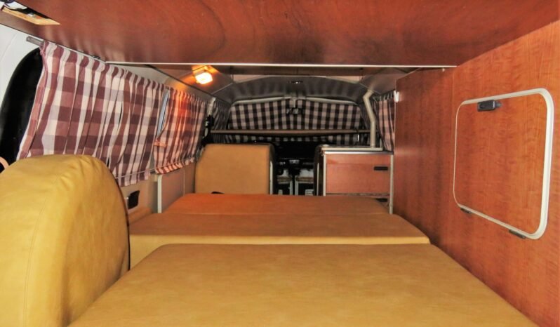 
								1971 Volkswagen Bus Westfalia Camper full									