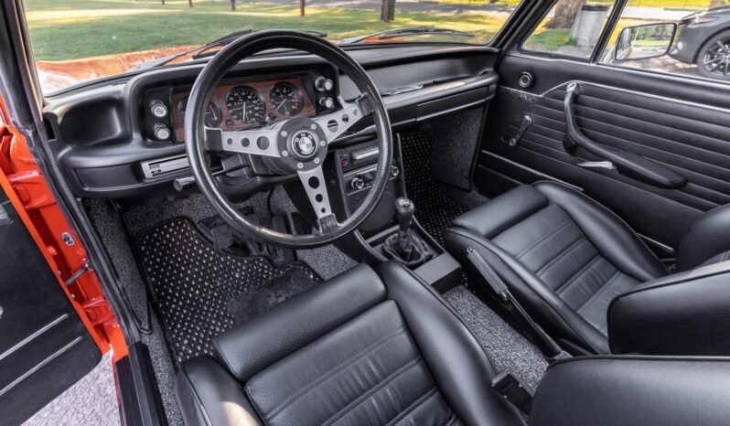 
								1973 BMW 2002 Orange full									