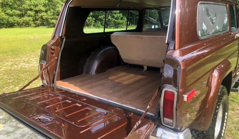 
								1978 Jeep Cherokee full									