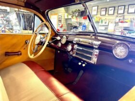 1947 Buick Roadmaster Estate Woodie Wagon