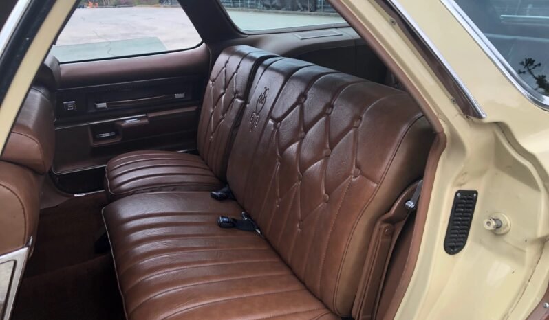 
								1973 Pontiac Grand Safari Wagon V8 full									