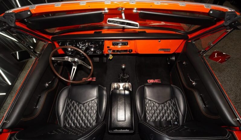 
								1972 GMC Jimmy GM V8 full									