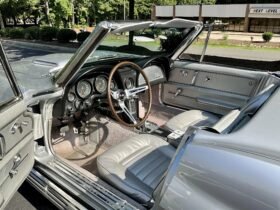 1966 Chevrolet C2 Corvette