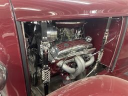 1932 Ford 5-Window Coupe V8