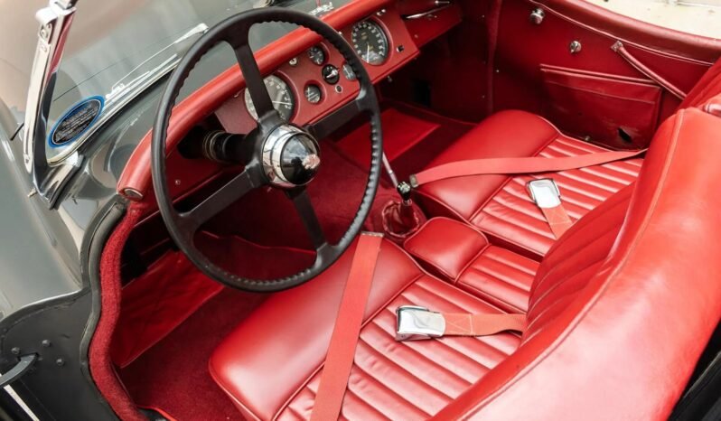 
								1952 Jaguar XK120 full									