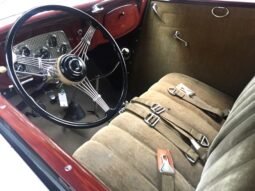 1933 Ford Deluxe 3-Window Coupe V8