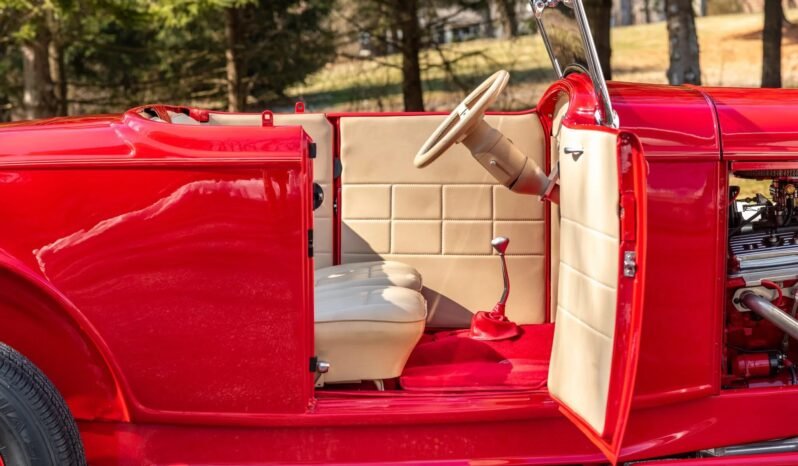 
								1932 Ford Highboy Roadster V8 full									