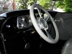 
										1934 Ford Highboy Roadster full									