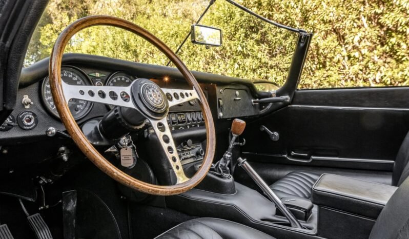 
								1968 Jaguar XKE Roadster full									