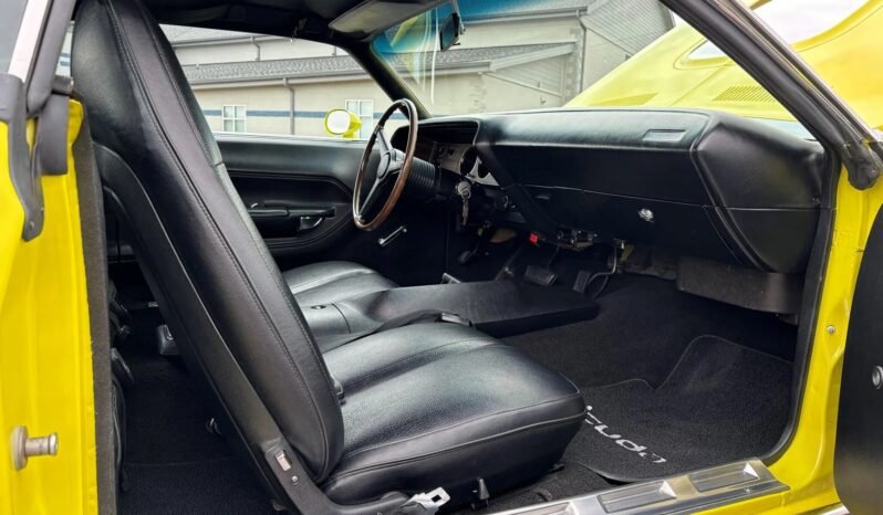 
								1971 Plymouth ’Cuda V8 full									