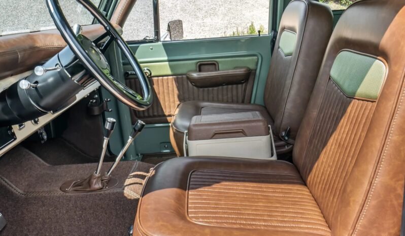 
								1974 Ford Bronco Coyote full									