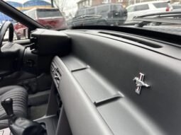 
										1993 Ford Mustang SVT Cobra 5-Speed full									