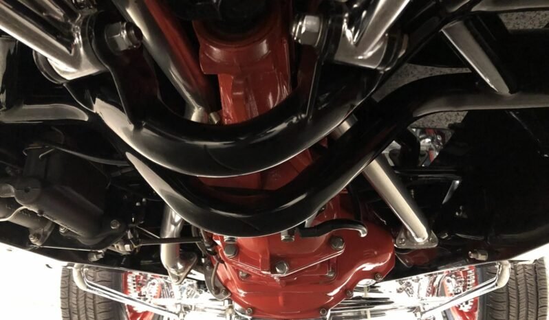 
								1932 Ford Highboy Roadster Black full									