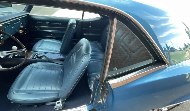 
								1968 Chevrolet Camaro Blue full									