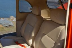 1940 Ford Deluxe Coupe 3-Speed