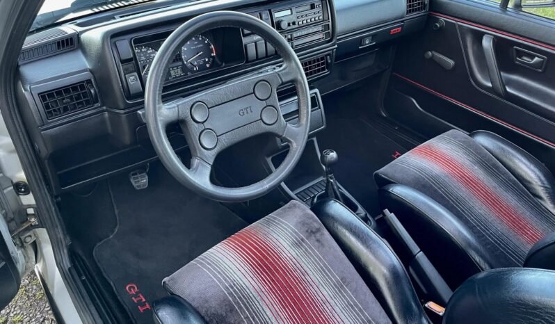 
								1987 Volkswagen Golf GTI full									
