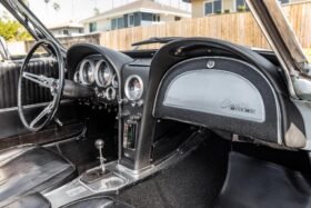 1963 Chevrolet Corvette Convertible V8