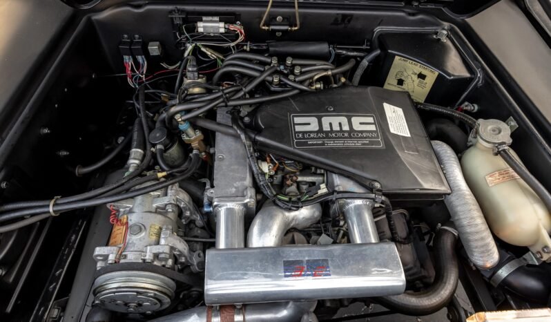 
								1982 DeLorean DMC-12 V6 full									
