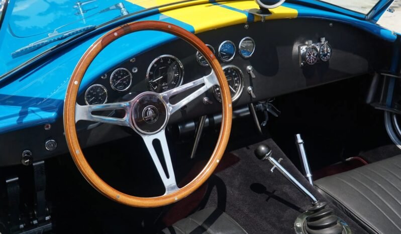 
								1965 Kirkham Motorsports 427 Shelby Cobra full									