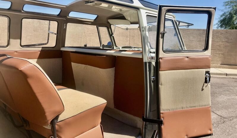 
								1958 Volkswagen Type 2 Deluxe full									