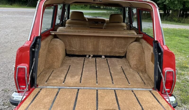 
								1985 Jeep Grand Wagoneer V8 full									