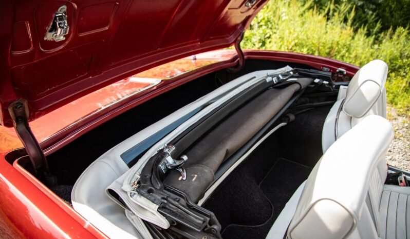 
								1967 Chevrolet Corvette Convertible Maroon full									