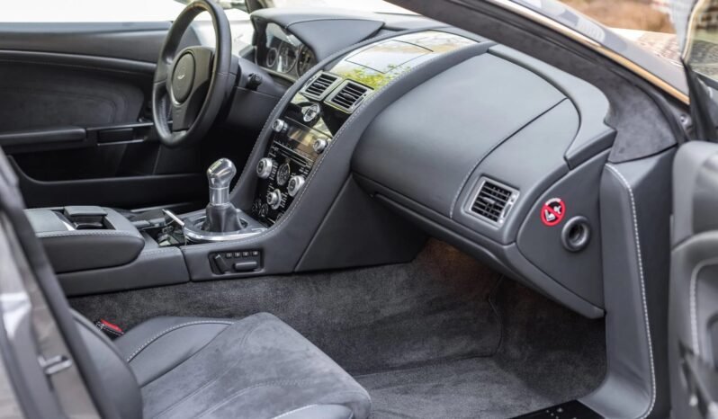 
								2009 Aston Martin DBS V12 full									