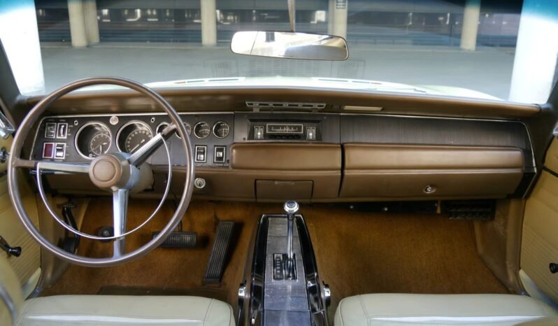 
								1968 Dodge Charger R/T full									