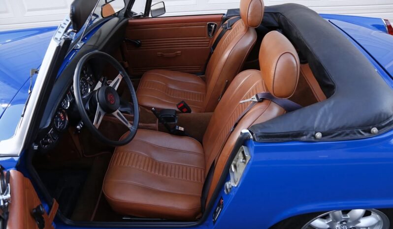 
								1977 MG Midget full									