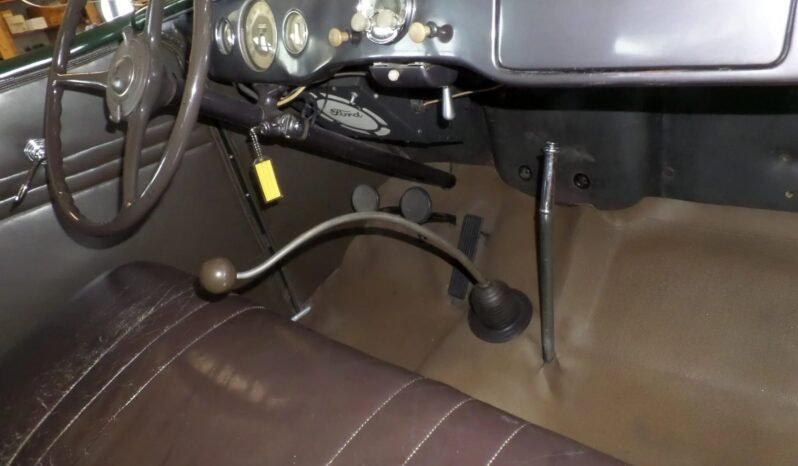 
								1935 Ford Model 48 Phaeton Deluxe V8 full									