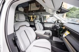 
										2023 Rivian R1S Quad-Motor full									