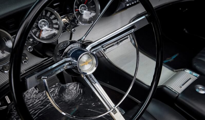 
								1962 Ford Thunderbird Convertible full									
