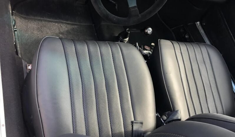 
								1968 Porsche 911 Targa 5-Speed full									