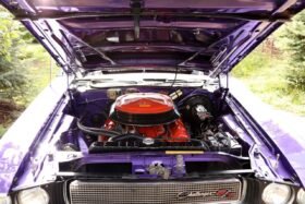 1970 Dodge Challenger R/T SE Plum Crazy