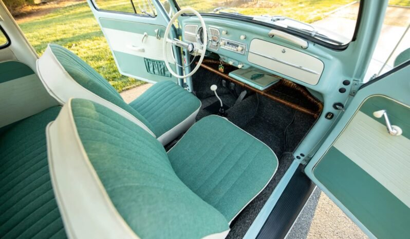 
								1961 Volkswagen Beetle Seafoam Green full									