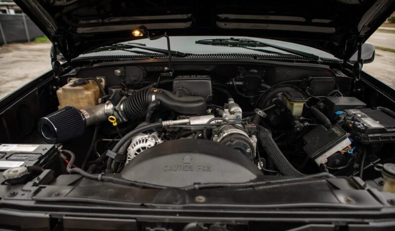 
								1996 Chevrolet Tahoe full									