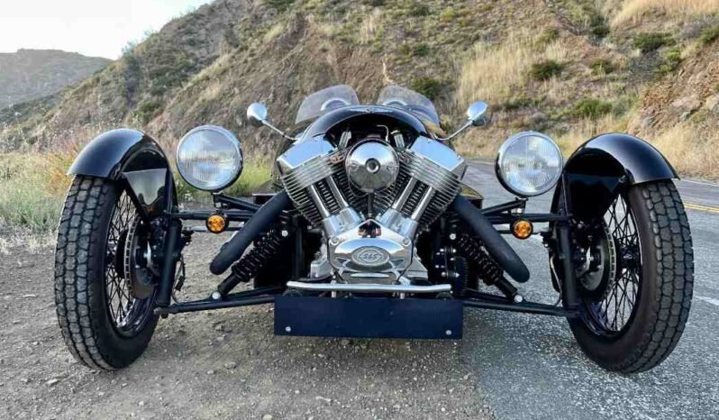 
								2014 Morgan 3-Wheeler Black full									