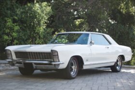 1965 Buick Riviera White