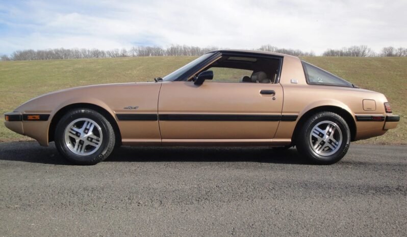 
								1983 Mazda RX-7 GSL 5-Speed full									