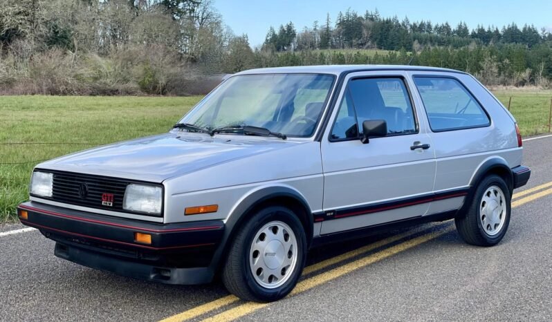
								1987 Volkswagen Golf GTI full									