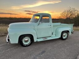 1953 Ford F-100 V8 Pickup Truck