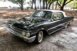 1961 Ford Galaxie Sunliner
