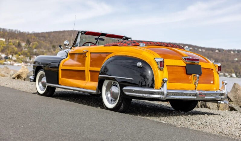 
								1947 Chrysler Town and Country full									