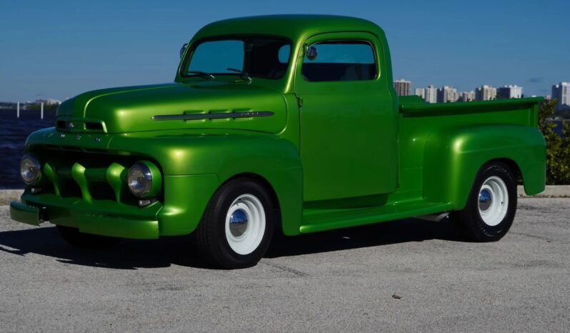 
								1952 Ford F-1 V8 Pickup Truck full									