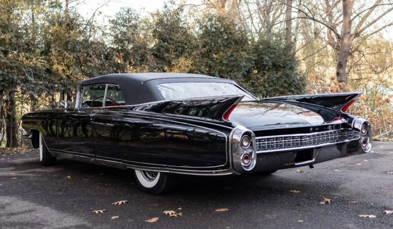 
								1960 Cadillac Eldorado Biarritz V8 full									