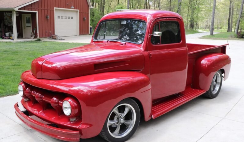 
								1952 Ford F1 Street Rod full									