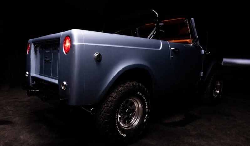 
								1971 International Harvester Scout 800B Metallic Blue full									