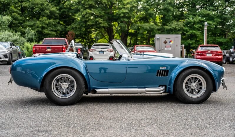 
								1965 Ford Cobra Superformance Replica full									